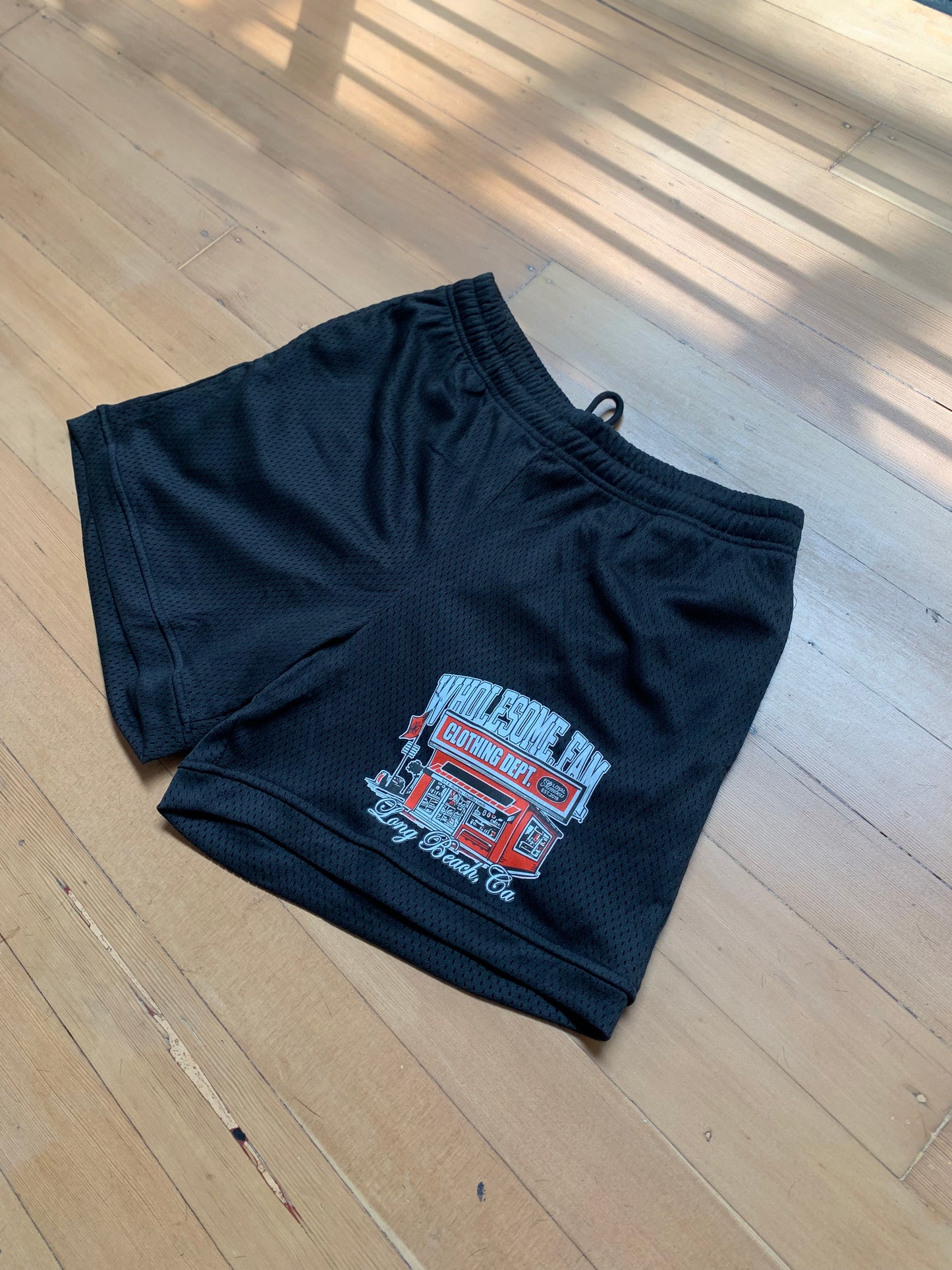 QUALITY GOODS SHORTS