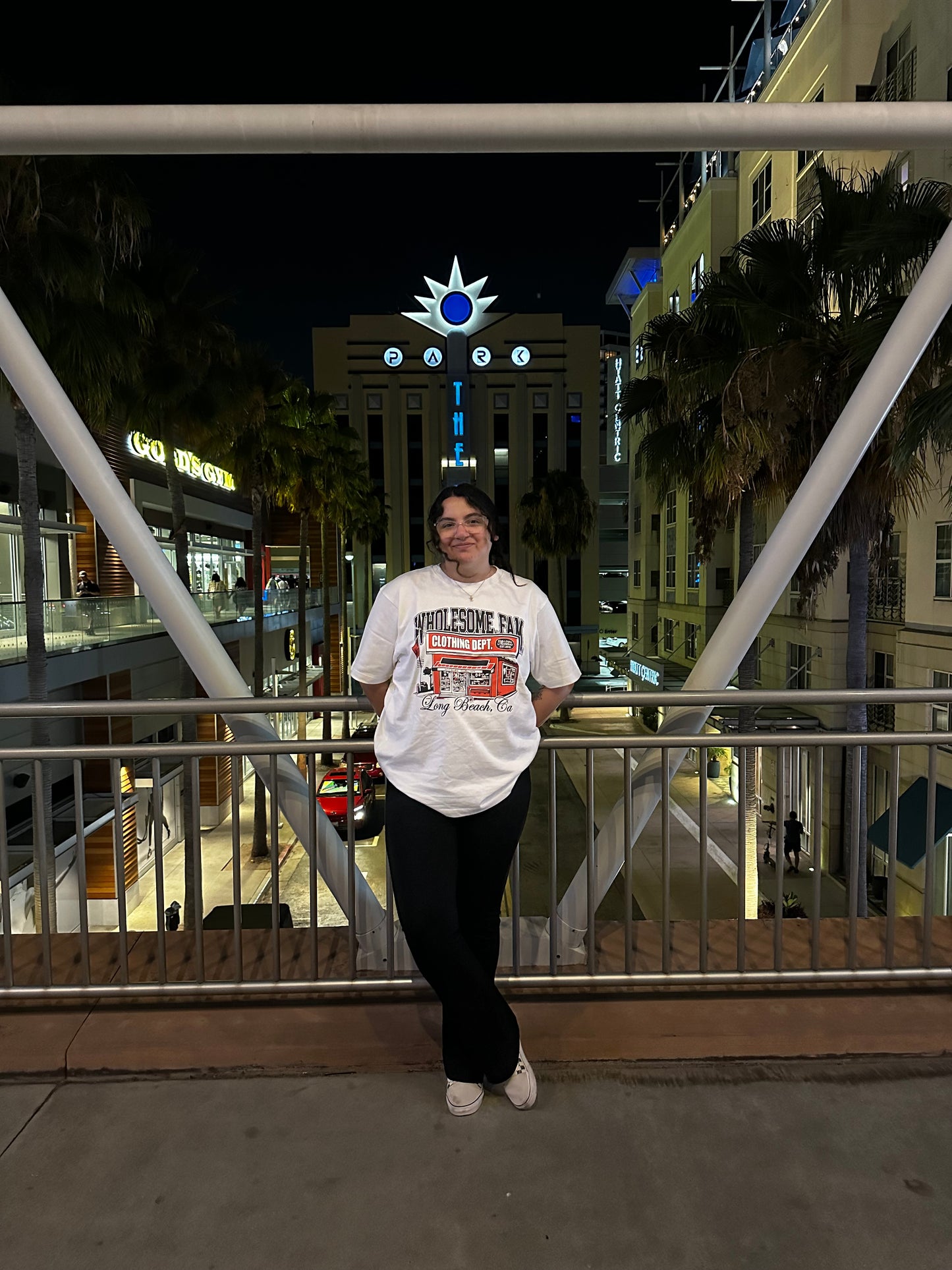 QUALITY GOODS TEE