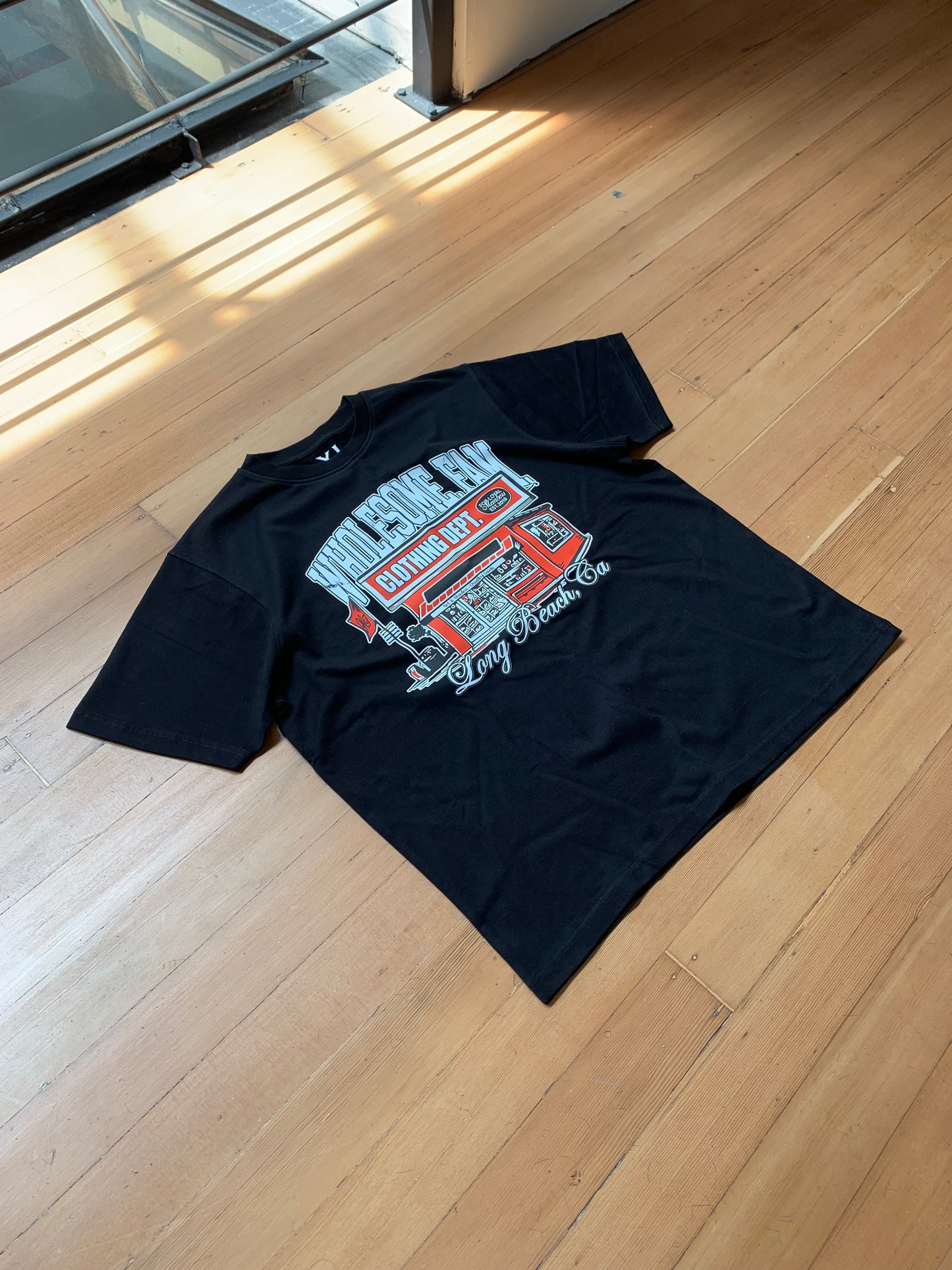 QUALITY GOODS TEE