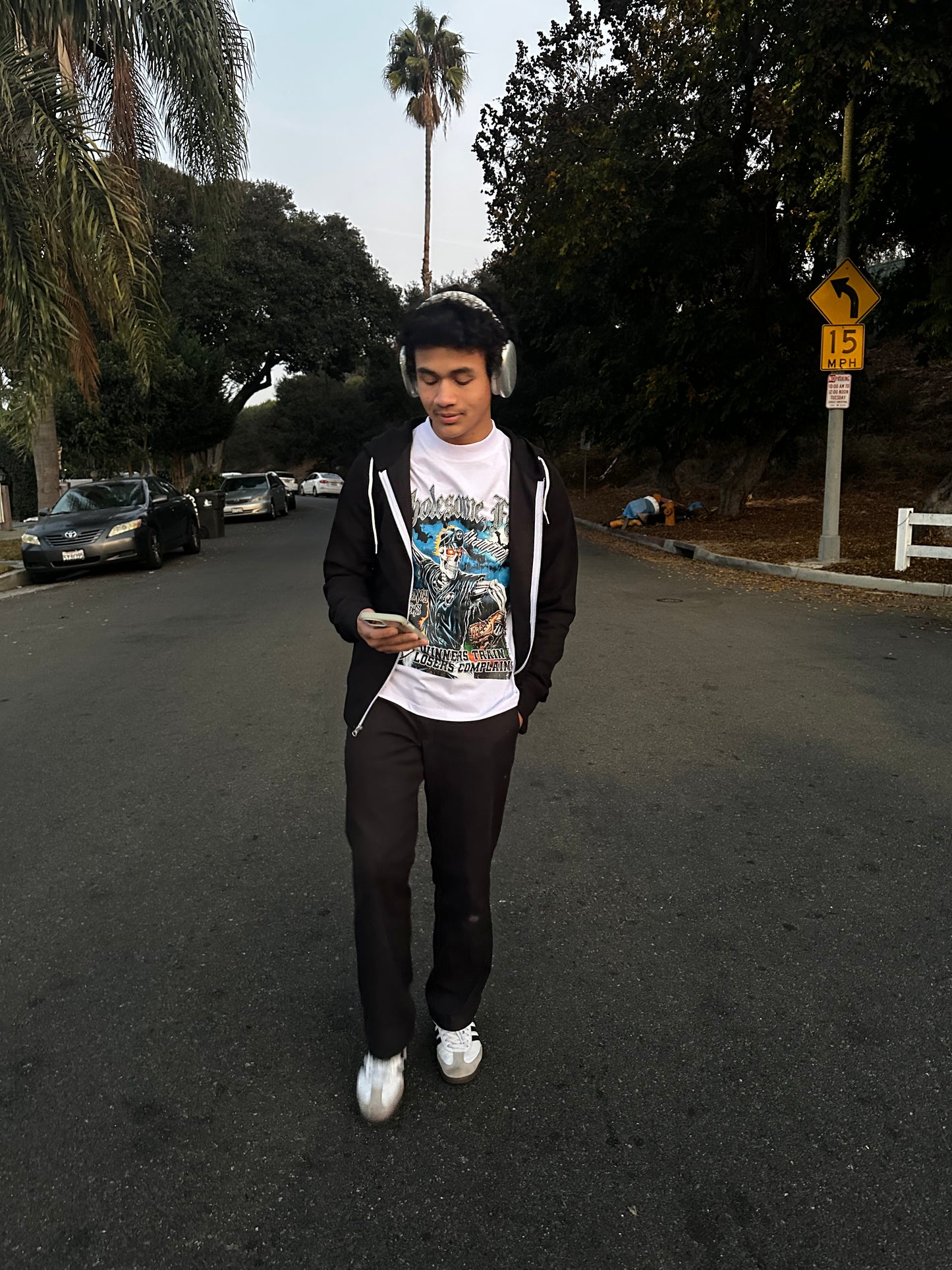 CHAMPIONS TEE